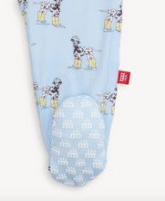 Spots and Splashes Model Footie